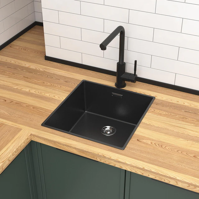 Small kitchen in studio apartment 02 — Descargar