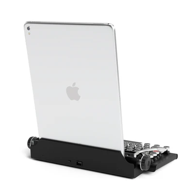 Keyboard and Ipad pro 12.9 — View 2