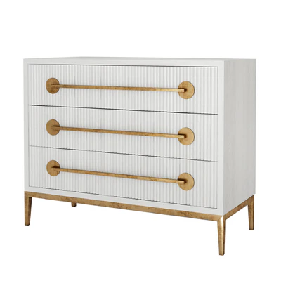 Carlyle Three-Drawer Chest — Скачать