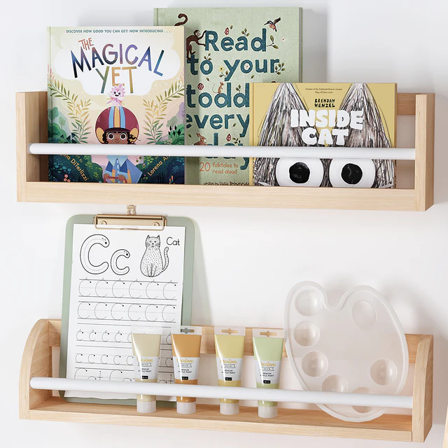 Crate and Barrel Wooden Art Easel ,Toy and Decor for Kids — Descargar