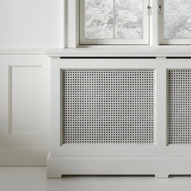 Классическое окно с экраном радиатора 005 — Скачать