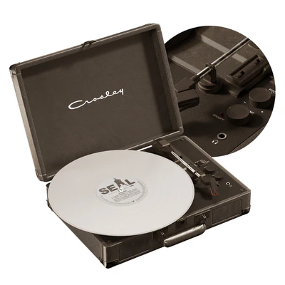 Crosley UO Exclusive Black Star Cruiser Bluetooth Record Player — Ver 1