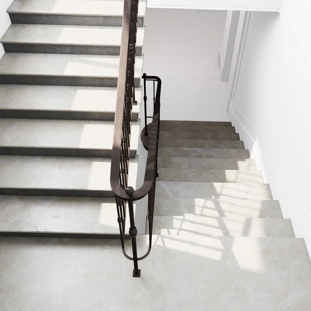 Classic Stair with Iron railing — Descargar