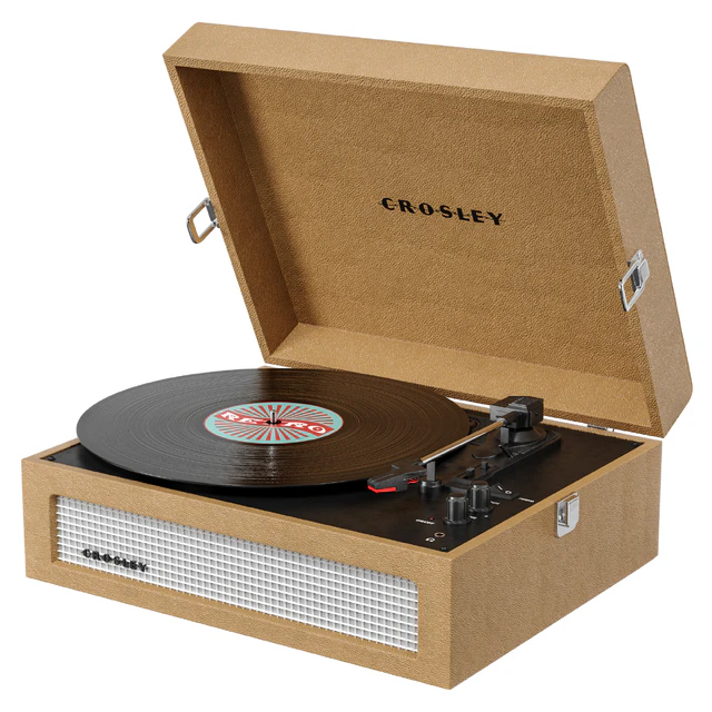 Crosley Voyage vinyl record player — Descargar