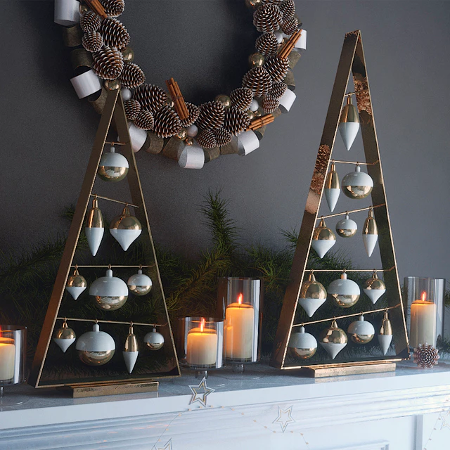 Artificial fireplace with candles and Christmas decorations — Descargar