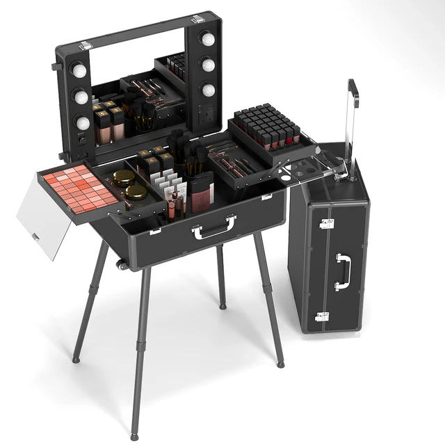 makeup artist suitcase — Descargar