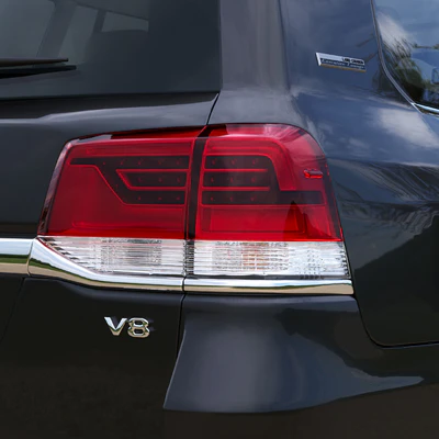 Toyota Land Cruiser 200 Executive Lounge 2021 — Ver 2