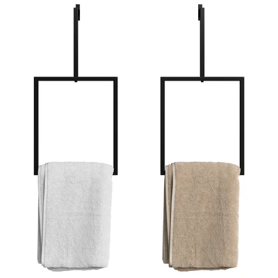 Bathroom towels on a holder — Ver 1