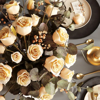 Table setting with roses — Ver 4