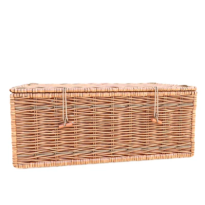 wicker basket with rope handles — Ver 2