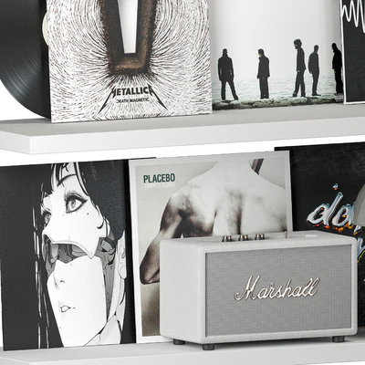 Shelf with Vinyl Records and Music equipment — Вид 3