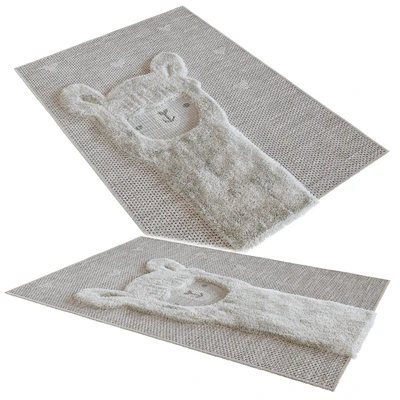 Lovely Llama rug — Ver 2