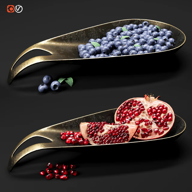 Dish with berries and fruits — Descargar