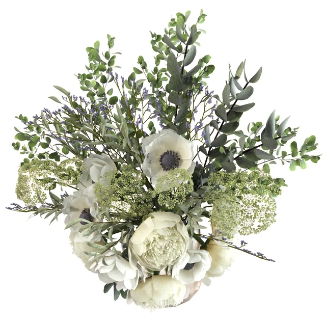 Bouquet with flowers and eucalyptus — Descargar
