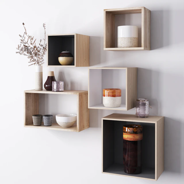 Wooden shelves with decorative objects — Descargar