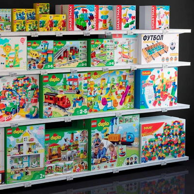 Showcase 030 Toys — Ver 3