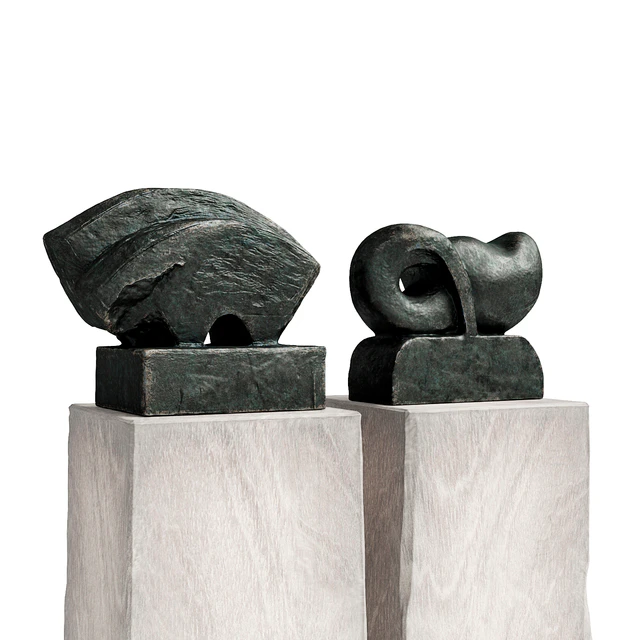Modern sculptures Bull and Fish — Скачать