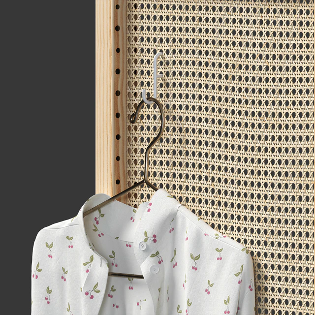 Folding screen with rattan weave — Descargar
