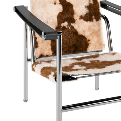 Le Corbusier LC1 Cassina Chair — View 3