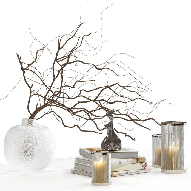 Decorative set with candles and branches in a vase — Descargar