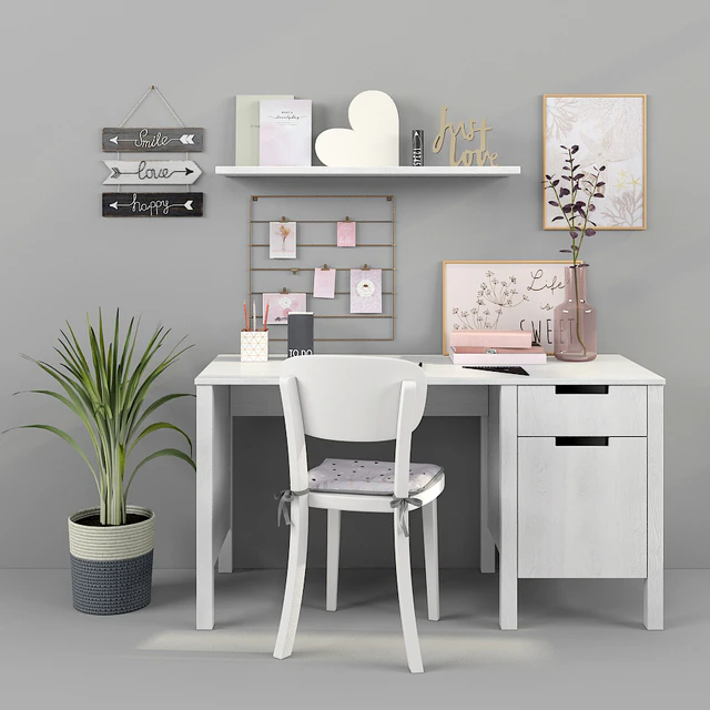 Writing-table and decor for a nursery 15 — Descargar