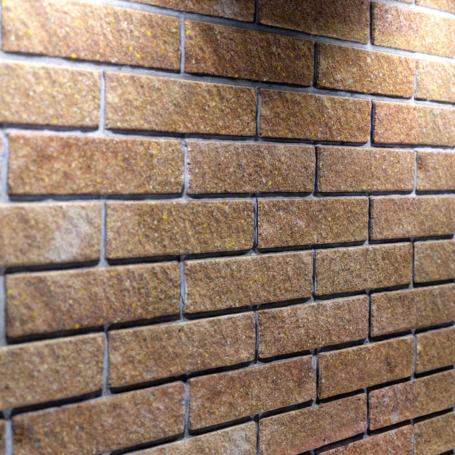 Yellow brick wall — Скачать