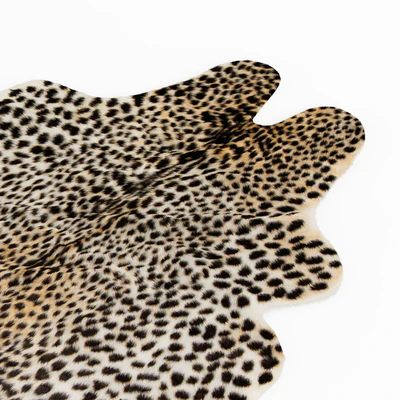 Four rugs from animal skins 08 — Ver 4