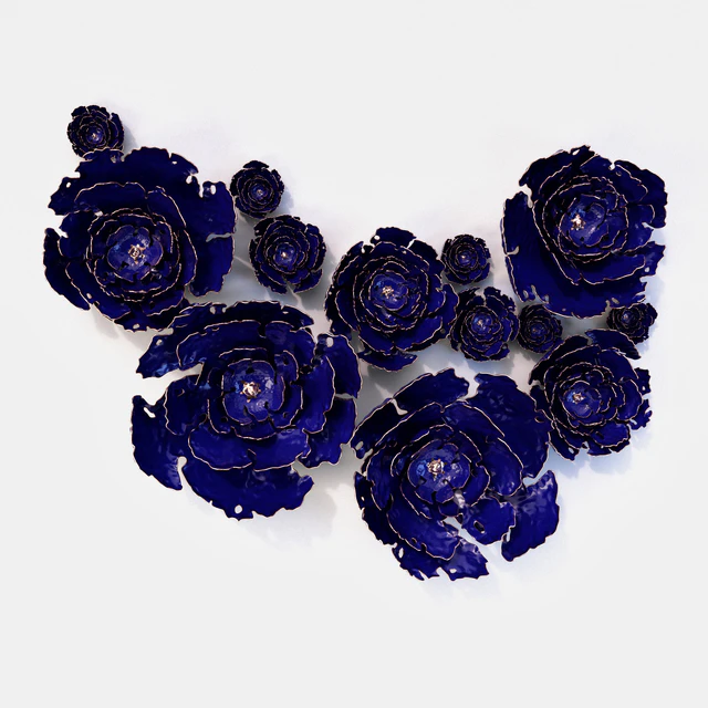 Wall decoration, ceramic peony flowers — Descargar