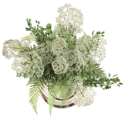 Bouquet of umbrella flowers with greenery and fern — View 3