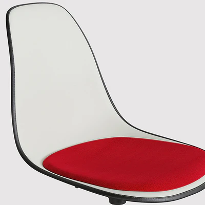 Herman Miller Eames Task Chairs2 — Ver 2
