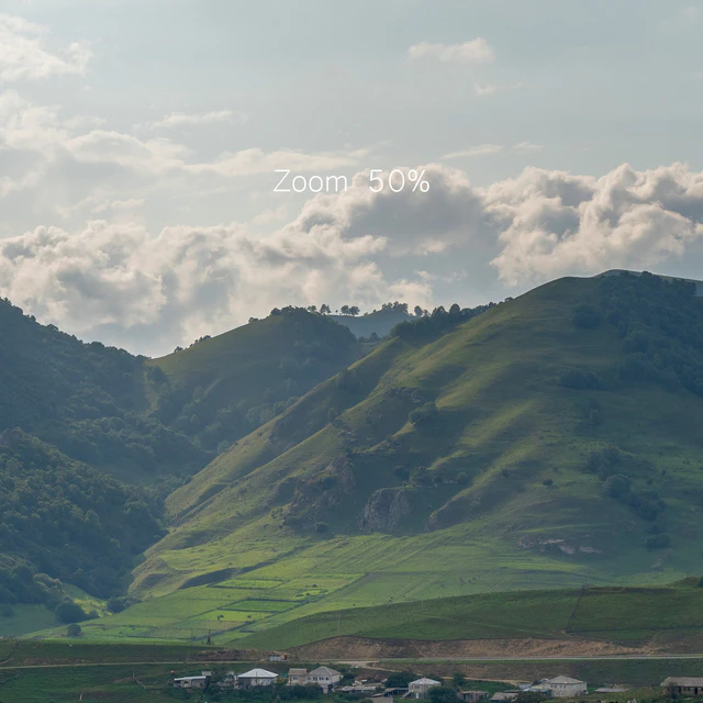 Mountain village. Panorama 35k — Descargar