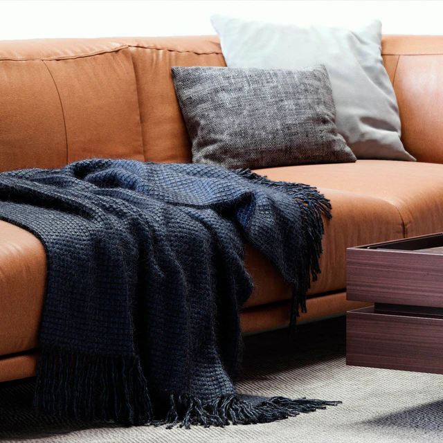 DITRE ITALIA St. Germain Leather Sofa — Скачать