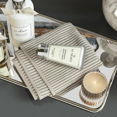 Le Merite Bathroom Set 01 — Ver 3