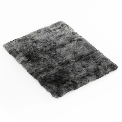 Shaggy Sheepskin Gray Rug — Ver 3