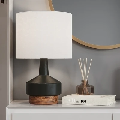West Elm Hallway Composition 4 — Ver 7