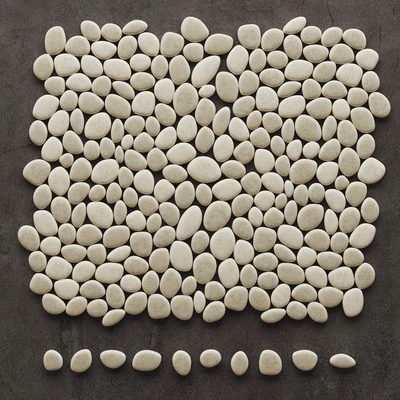 Panel of pebbles — Ver 3