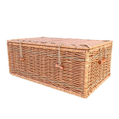 wicker basket with rope handles — Ver 1
