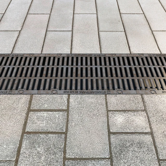 Standartpark rain grate and 2 types of paving stones — Descargar