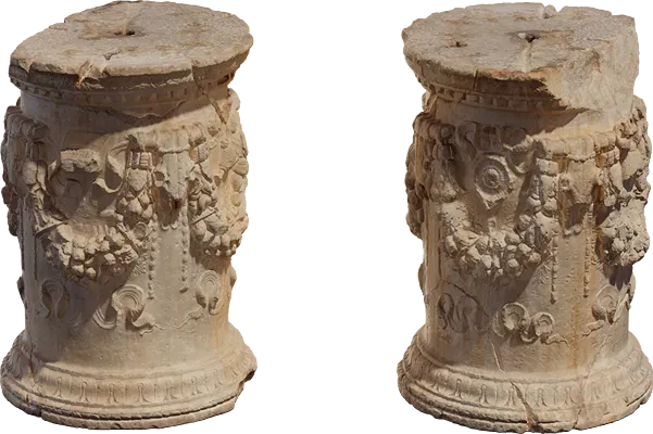 damaged roman plinth 001 — Descargar
