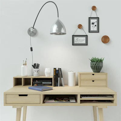Table + Decor — Ver 3