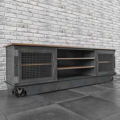 Long Boxcar Ellis Console E50 — Ver 1