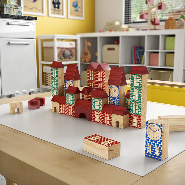 Children's table with ikea chairs and xalingo toy — Descargar