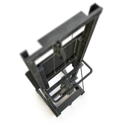 1stdibs Industrial Easel — Ver 2