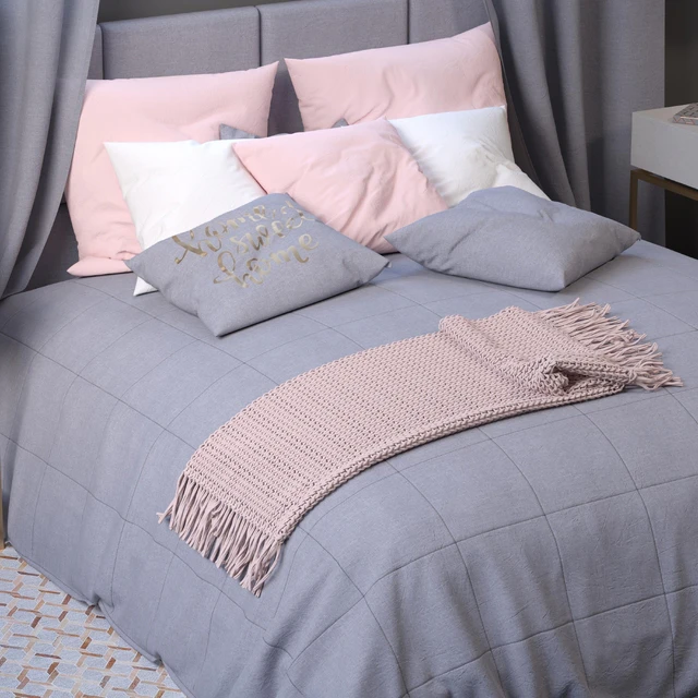 Set of bed linen with decor — Descargar