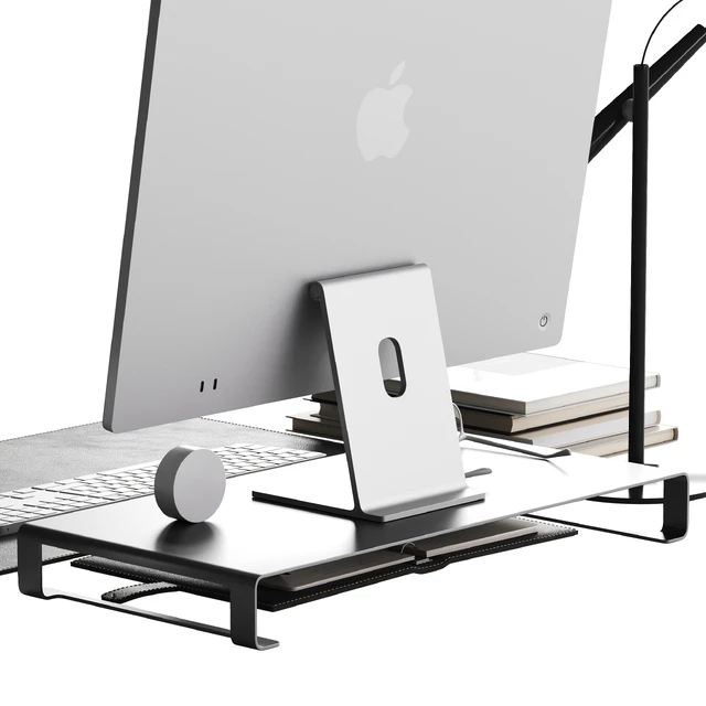 Decor for the workplace with a set of Apple equipment — Скачать