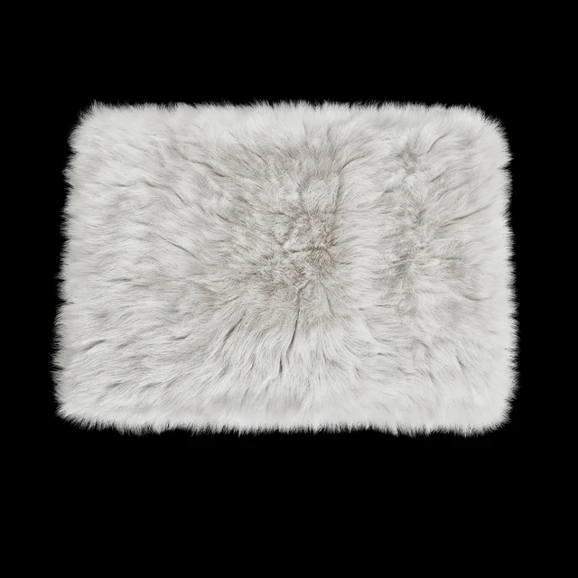 Uttermost Farran Fur Small Bench — Descargar