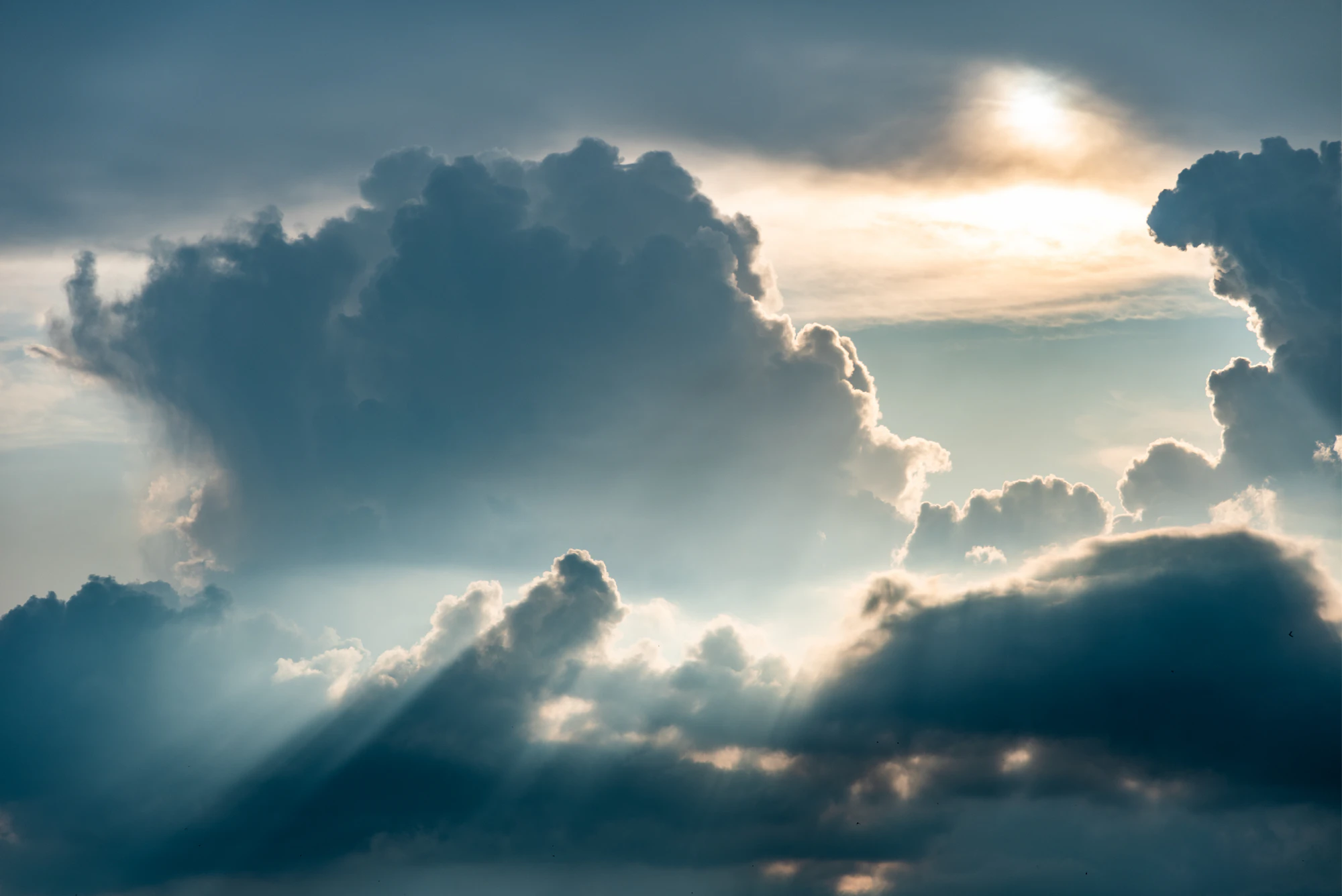 dramatic sky 012 — Скачать