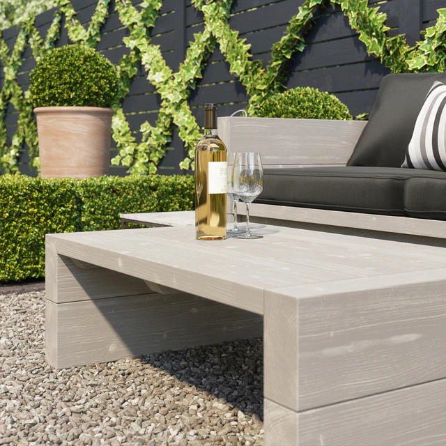 Garden seating area — Скачать