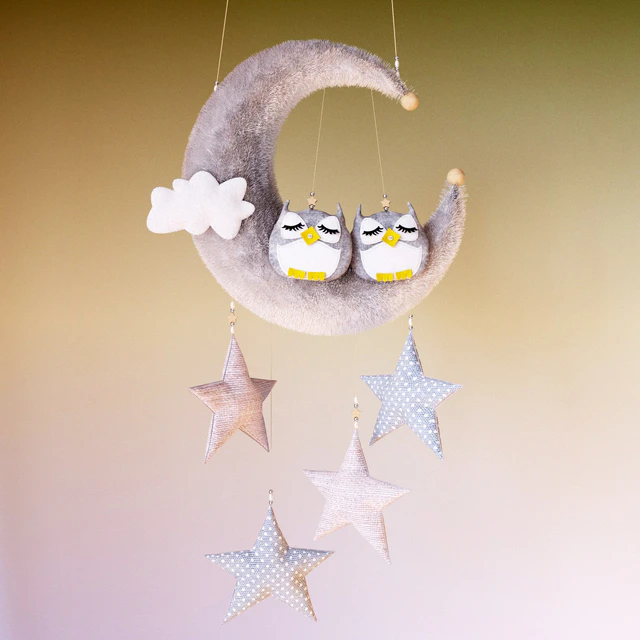 Mobil with owls — Descargar