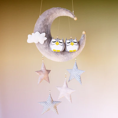 Mobil with owls — Ver 1